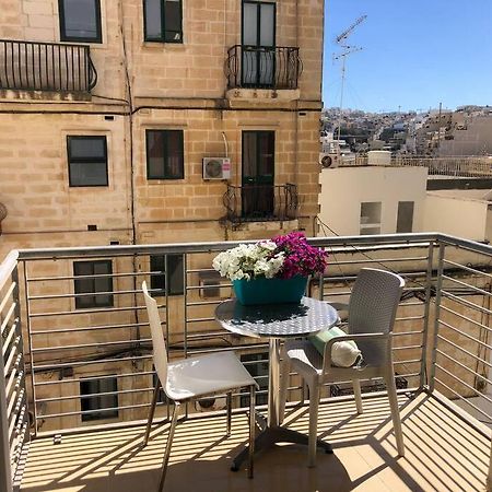 Well Located 2 Bedroom Flat In St.Julians Saint Julian's 外观 照片